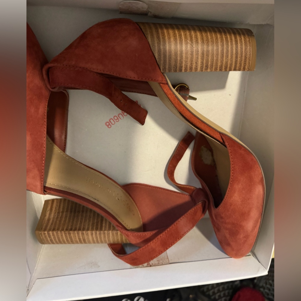 Gibson And Latimer Finley D'orsay Pump Heel Size 9